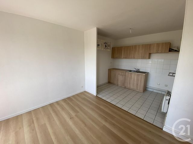 Appartement &agrave; louer - 2 pi&egrave;ces - 48,40 m2 - Dammarie Les Lys - 77 - ILE-DE-FRANCE