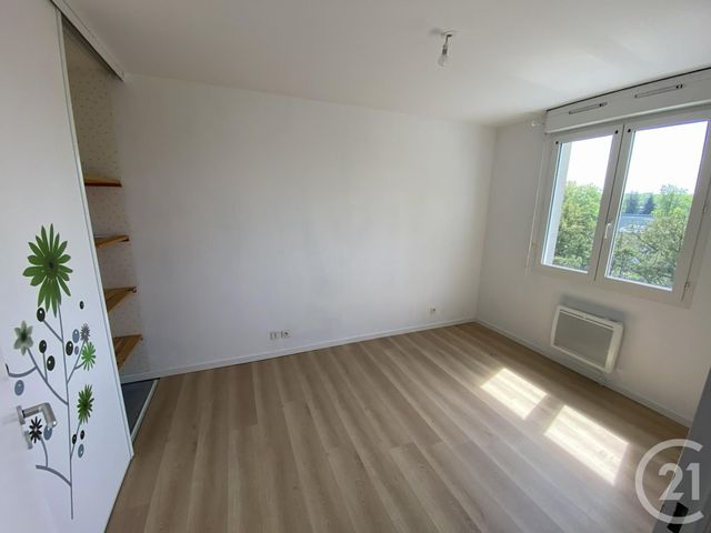 Appartement &agrave; louer - 2 pi&egrave;ces - 48,40 m2 - Dammarie Les Lys - 77 - ILE-DE-FRANCE