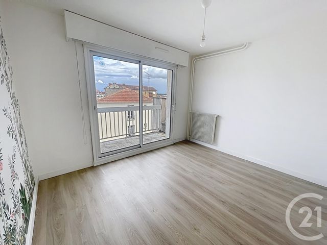 Appartement F2 &agrave; vendre - 3 pi&egrave;ces - 63 m2 - Melun - 77 - ILE-DE-FRANCE