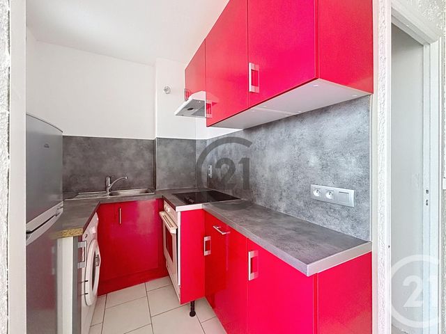 Appartement F1 &agrave; louer - 1 pi&egrave;ce - 26,36 m2 - Melun - 77 - ILE-DE-FRANCE