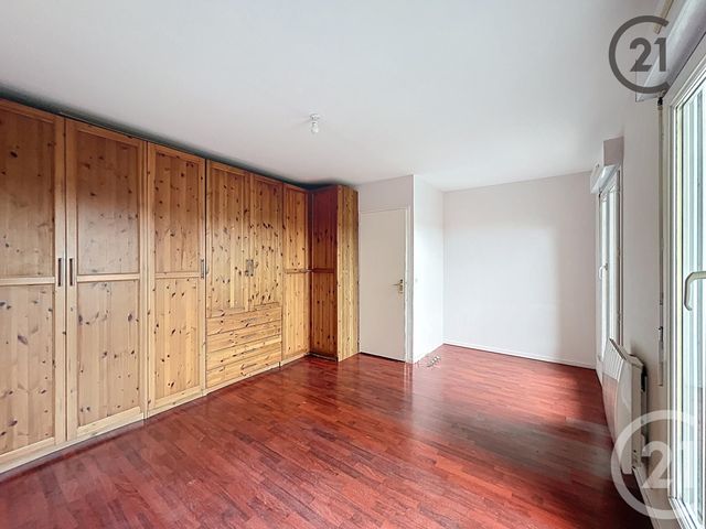 Appartement F3 &agrave; louer - 3 pi&egrave;ces - 63,20 m2 - Melun - 77 - ILE-DE-FRANCE