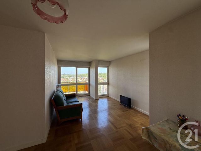 Appartement F3 &agrave; vendre - 3 pi&egrave;ces - 69 m2 - Melun - 77 - ILE-DE-FRANCE