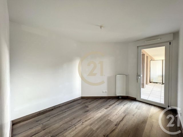 Appartement F4 &agrave; louer - 4 pi&egrave;ces - 67,30 m2 - Melun - 77 - ILE-DE-FRANCE