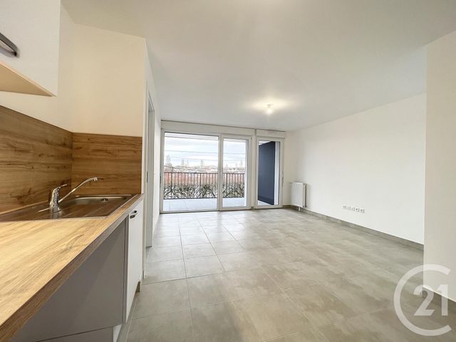 Appartement F3 &agrave; louer - 3 pi&egrave;ces - 61,10 m2 - Le Mee Sur Seine - 77 - ILE-DE-FRANCE