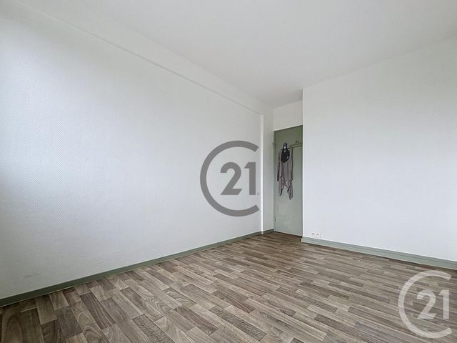 Appartement &agrave; louer - 5 pi&egrave;ces - 81,09 m2 - Avon - 77 - ILE-DE-FRANCE