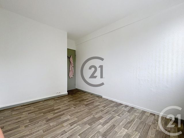 Appartement &agrave; louer - 5 pi&egrave;ces - 81,09 m2 - Avon - 77 - ILE-DE-FRANCE