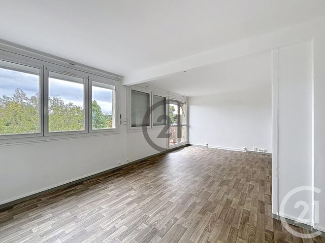 Appartement &agrave; louer - 5 pi&egrave;ces - 81,09 m2 - Avon - 77 - ILE-DE-FRANCE