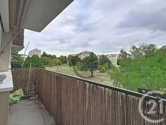 Appartement &agrave; louer - 5 pi&egrave;ces - 81,09 m2 - Avon - 77 - ILE-DE-FRANCE
