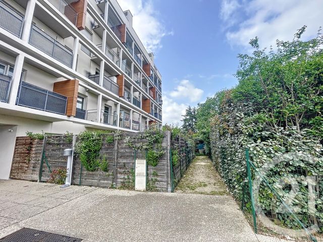 Appartement F2 &agrave; louer - 2 pi&egrave;ces - 43,40 m2 - Le Mee Sur Seine - 77 - ILE-DE-FRANCE