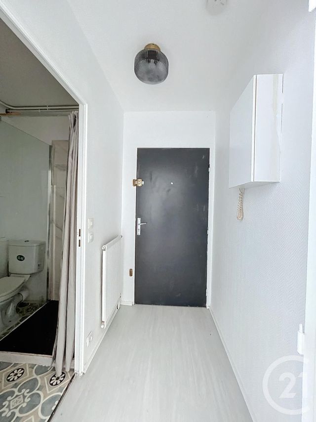 Appartement Studio &agrave; louer - 1 pi&egrave;ce - 23,10 m2 - Melun - 77 - ILE-DE-FRANCE