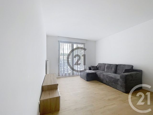 Appartement &agrave; louer - 3 pi&egrave;ces - 68 m2 - Dammarie Les Lys - 77 - ILE-DE-FRANCE