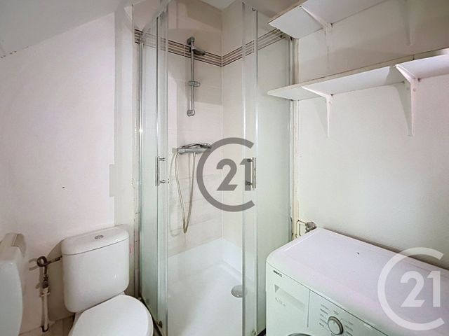 Appartement &agrave; louer - 2 pi&egrave;ces - 33,60 m2 - Melun - 77 - ILE-DE-FRANCE