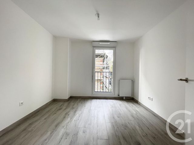 Appartement F3 &agrave; louer - 3 pi&egrave;ces - 58,91 m2 - Le Mee Sur Seine - 77 - ILE-DE-FRANCE