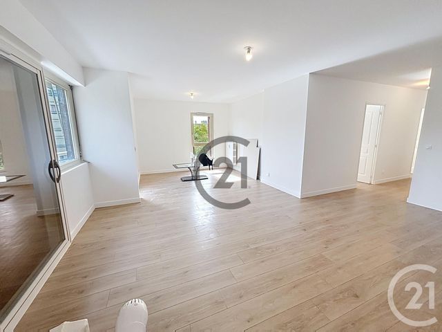 Appartement F4 &agrave; louer - 4 pi&egrave;ces - 96,88 m2 - Le Mee Sur Seine - 77 - ILE-DE-FRANCE