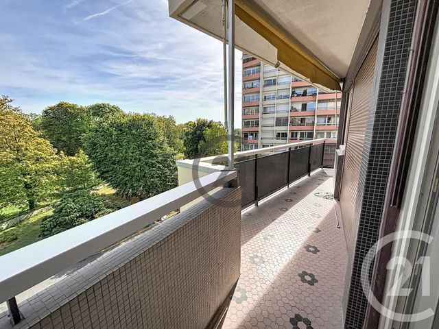 Appartement F4 &agrave; louer - 4 pi&egrave;ces - 96,88 m2 - Le Mee Sur Seine - 77 - ILE-DE-FRANCE