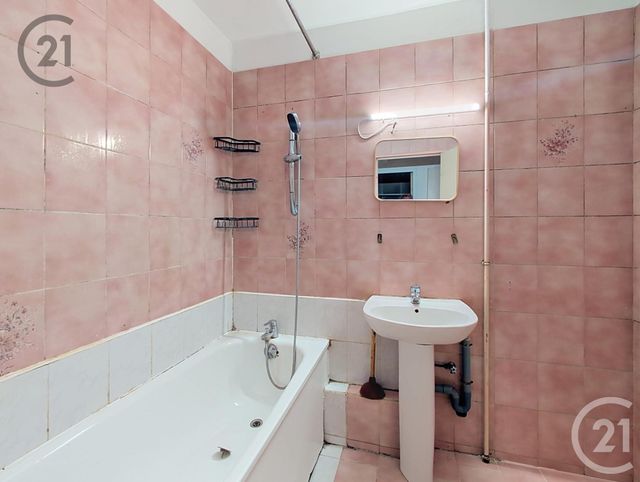 Appartement F3 &agrave; vendre - 3 pi&egrave;ces - 76,25 m2 - Le Mee Sur Seine - 77 - ILE-DE-FRANCE