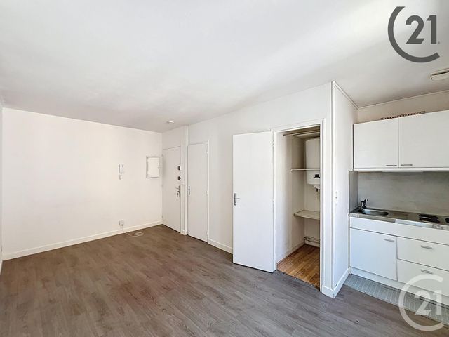 Appartement F1 &agrave; louer - 1 pi&egrave;ce - 18,63 m2 - Melun - 77 - ILE-DE-FRANCE