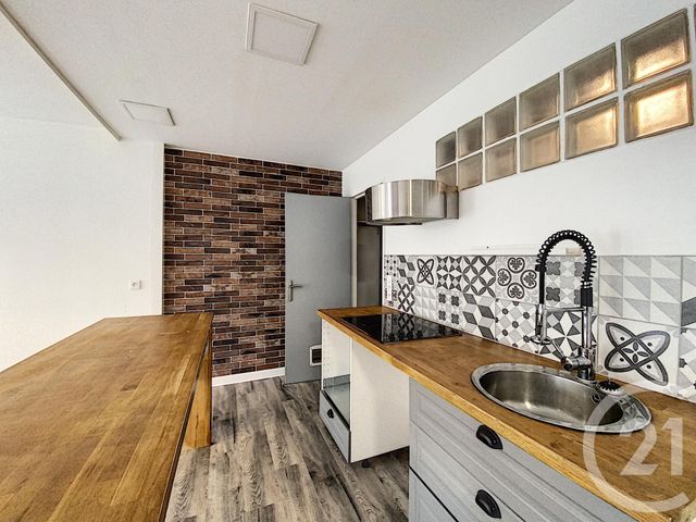 Appartement F4 &agrave; vendre - 4 pi&egrave;ces - 84,22 m2 - Melun - 77 - ILE-DE-FRANCE