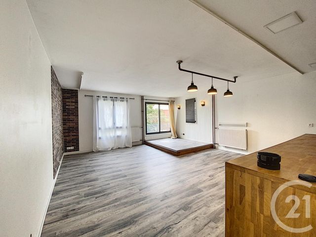 Appartement F4 &agrave; vendre - 4 pi&egrave;ces - 84,22 m2 - Melun - 77 - ILE-DE-FRANCE