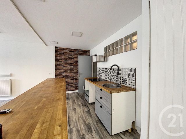 Appartement F4 &agrave; vendre - 4 pi&egrave;ces - 84,22 m2 - Melun - 77 - ILE-DE-FRANCE