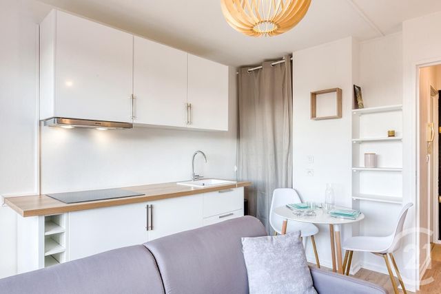 Appartement Studio &agrave; louer - 1 pi&egrave;ce - 26,60 m2 - Melun - 77 - ILE-DE-FRANCE