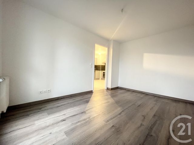Appartement F2 &agrave; louer - 2 pi&egrave;ces - 38,50 m2 - Melun - 77 - ILE-DE-FRANCE