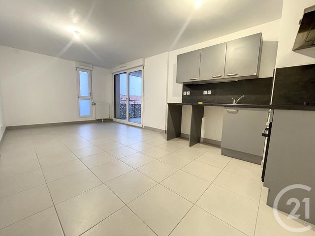Appartement F2 &agrave; louer - 2 pi&egrave;ces - 38,50 m2 - Melun - 77 - ILE-DE-FRANCE