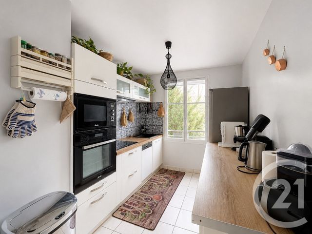 Appartement T3 &agrave; vendre - 3 pi&egrave;ces - 65,45 m2 - Moissy Cramayel - 77 - ILE-DE-FRANCE