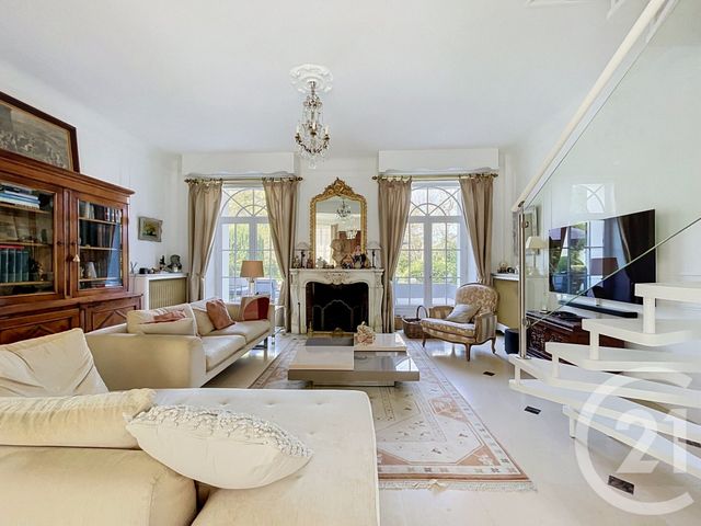 Maison &agrave; vendre - 8 pi&egrave;ces - 310 m2 - Moissy Cramayel - 77 - ILE-DE-FRANCE