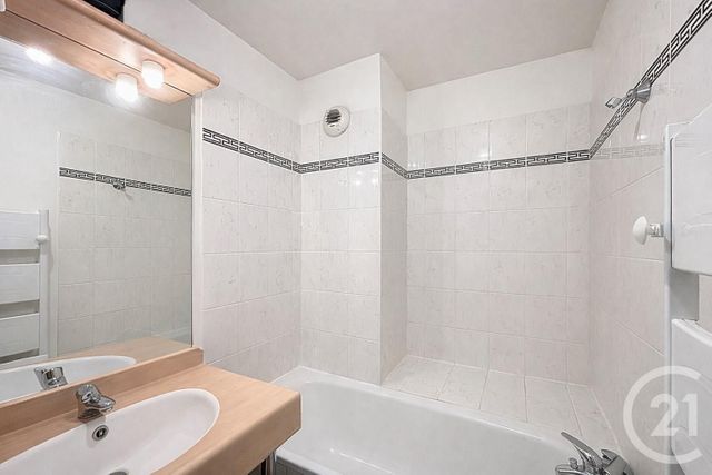 Appartement F4 &agrave; vendre - 4 pi&egrave;ces - 85,65 m2 - Moissy Cramayel - 77 - ILE-DE-FRANCE