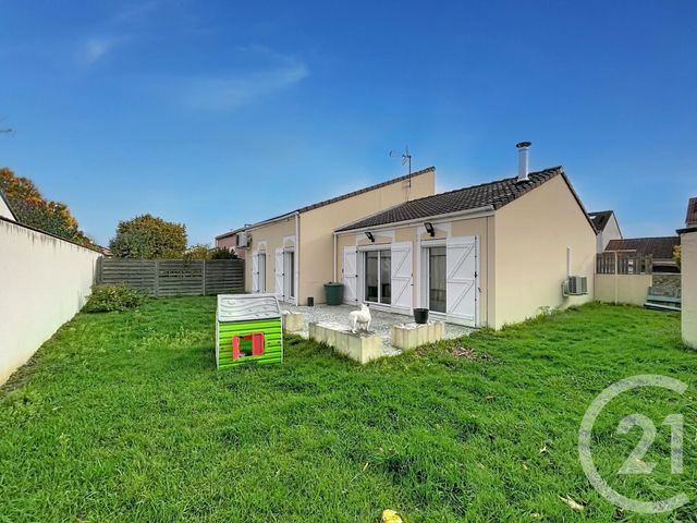 Afficher la photo en grand Maison à vendre - 5 pièces - 100 m2 - Moissy Cramayel - 77 - ILE-DE-FRANCE