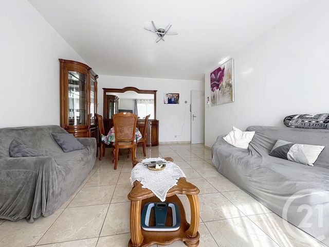 Appartement F3 à vendre - 3 pièces - 62,80 m2 - Moissy Cramayel - 77 - ILE-DE-FRANCE