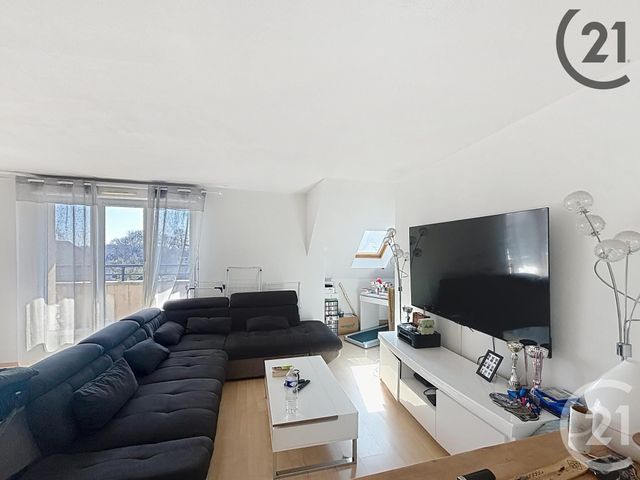 Afficher la photo en grand Appartement F3 à vendre - 3 pièces - 76,27 m2 - Lieusaint - 77 - ILE-DE-FRANCE
