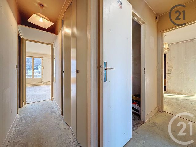 Appartement F3 &agrave; vendre - 4 pi&egrave;ces - 87,90 m2 - Brie Comte Robert - 77 - ILE-DE-FRANCE