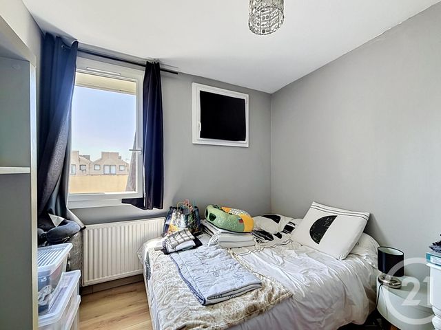 Maison &agrave; vendre - 4 pi&egrave;ces - 81,36 m2 - Moissy Cramayel - 77 - ILE-DE-FRANCE