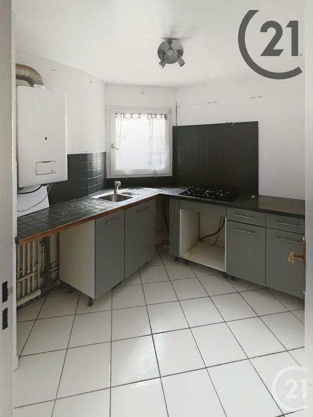 Appartement F2 à vendre - 2 pièces - 50,36 m2 - Savigny Le Temple - 77 - ILE-DE-FRANCE