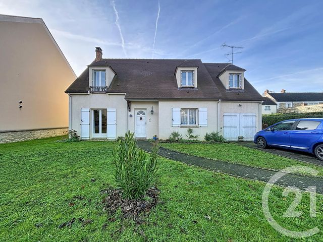 Maison à vendre - 7 pièces - 145,69 m2 - Savigny Le Temple - 77 - ILE-DE-FRANCE