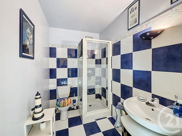 Maison à vendre - 7 pièces - 145,69 m2 - Savigny Le Temple - 77 - ILE-DE-FRANCE