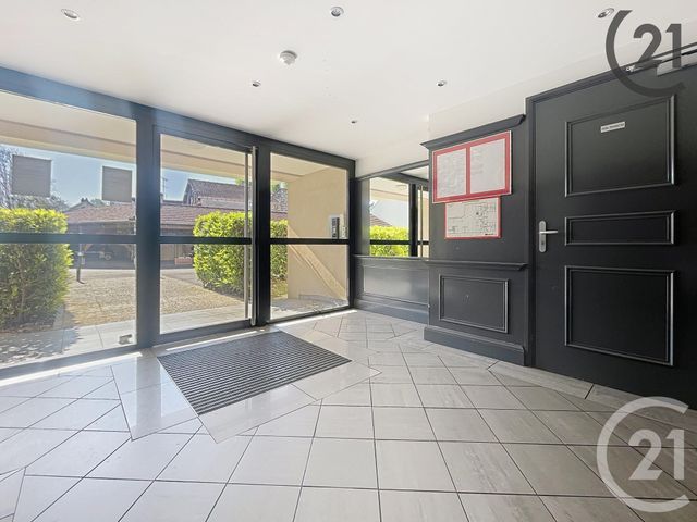 Afficher la photo en grand Appartement à vendre - 2 pièces - 46,17 m2 - Cesson - 77 - ILE-DE-FRANCE