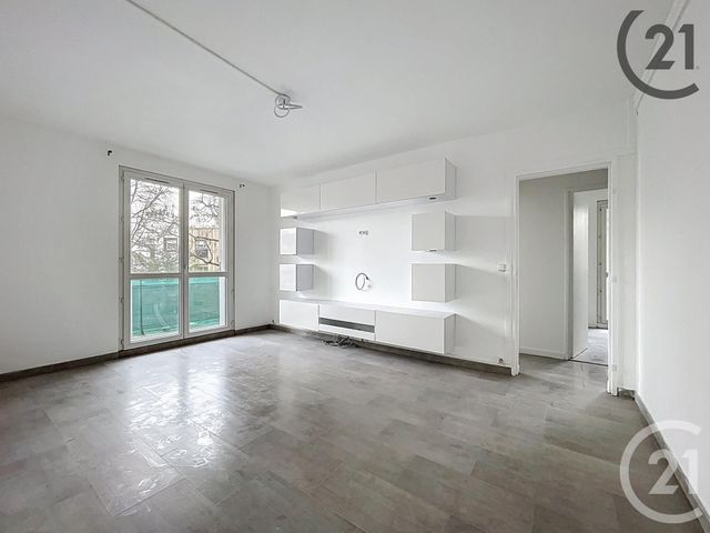 Appartement F4 à vendre - 4 pièces - 74,49 m2 - St Fargeau Ponthierry - 77 - ILE-DE-FRANCE