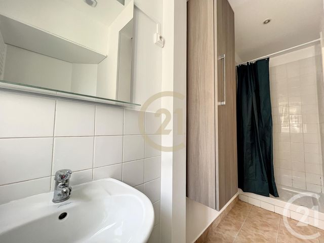 Appartement F1 à louer - 1 pièce - 27,30 m2 - Dammarie Les Lys - 77 - ILE-DE-FRANCE