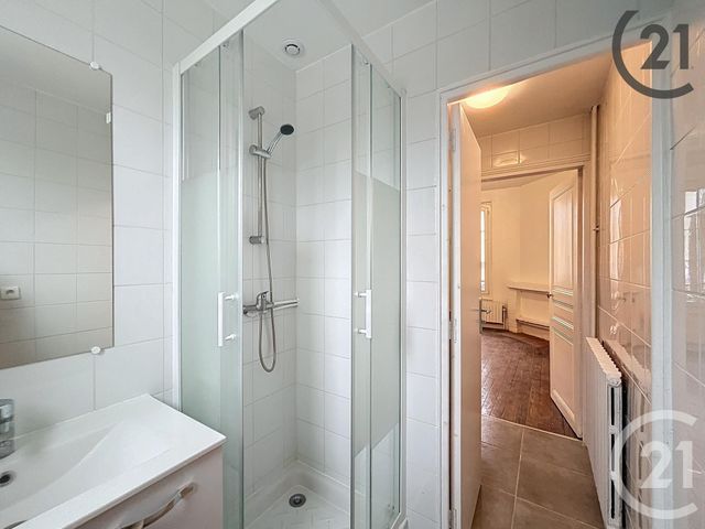 Appartement F1 à louer - 1 pièce - 24 m2 - Melun - 77 - ILE-DE-FRANCE