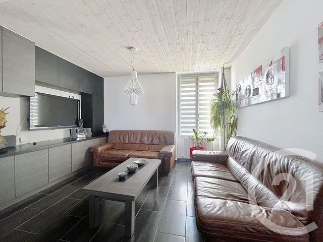 Maison à vendre - 5 pièces - 119 m2 - Lesigny - 77 - ILE-DE-FRANCE