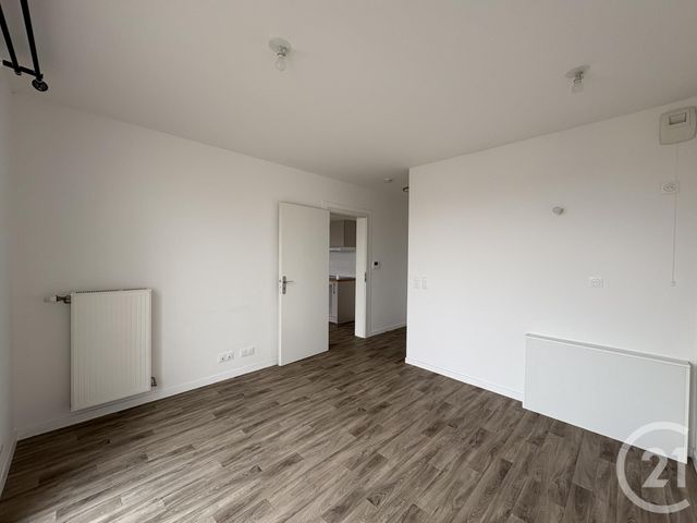Appartement F3 à louer - 3 pièces - 63,70 m2 - Moissy Cramayel - 77 - ILE-DE-FRANCE