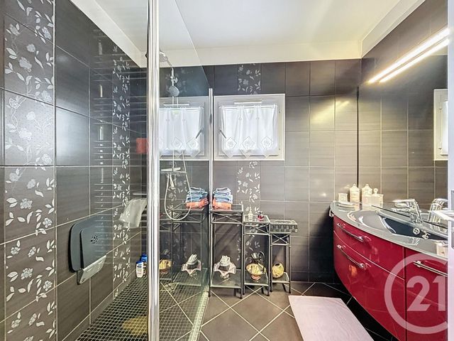 Maison à vendre - 5 pièces - 134,77 m2 - Combs La Ville - 77 - ILE-DE-FRANCE