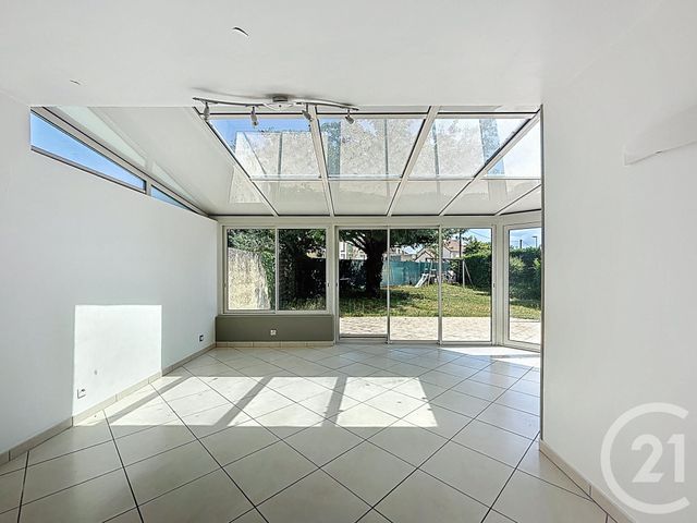 Maison à vendre - 6 pièces - 115 m2 - Combs La Ville - 77 - ILE-DE-FRANCE