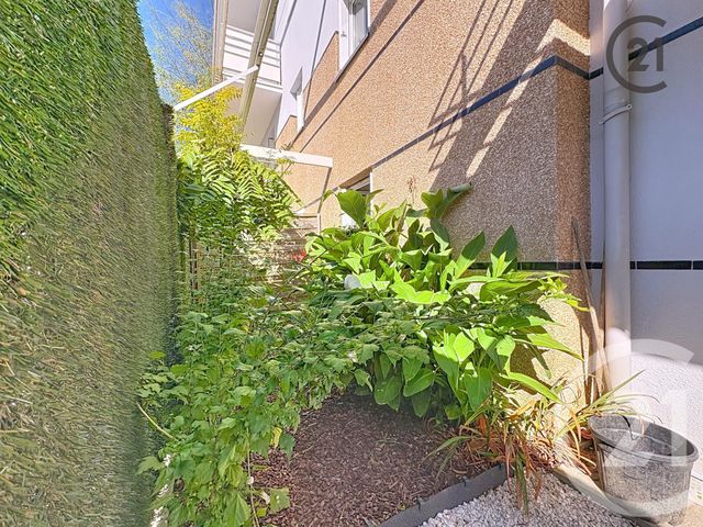 Appartement F2 à vendre - 2 pièces - 43,08 m2 - Combs La Ville - 77 - ILE-DE-FRANCE