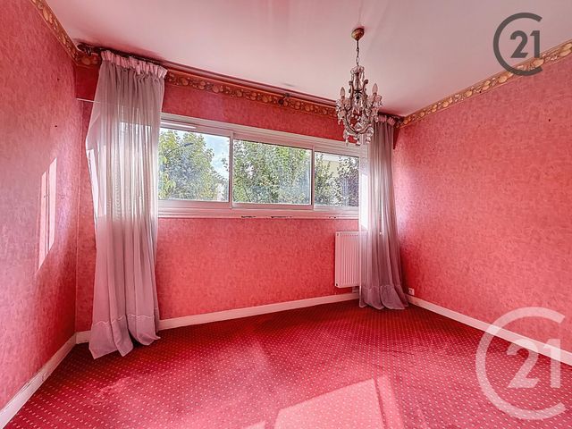 Afficher la photo en grand Appartement F5 à vendre - 5 pièces - 85,83 m2 - Combs La Ville - 77 - ILE-DE-FRANCE