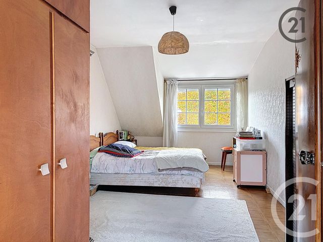 Afficher la photo en grand Maison à vendre - 5 pièces - 108,44 m2 - Moissy Cramayel - 77 - ILE-DE-FRANCE