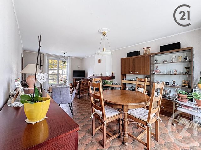Afficher la photo en grand Maison à vendre - 5 pièces - 108,44 m2 - Moissy Cramayel - 77 - ILE-DE-FRANCE